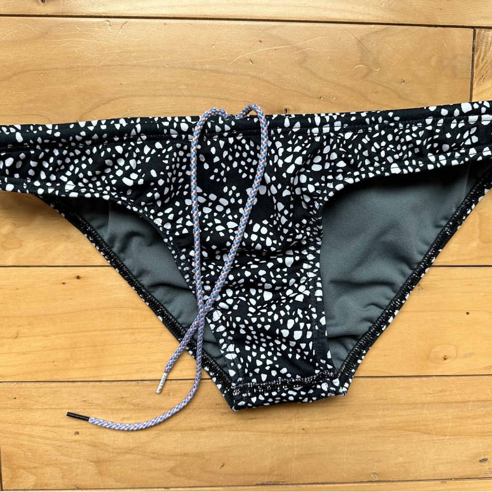 Jolyn Midl training bikini bottom (small)